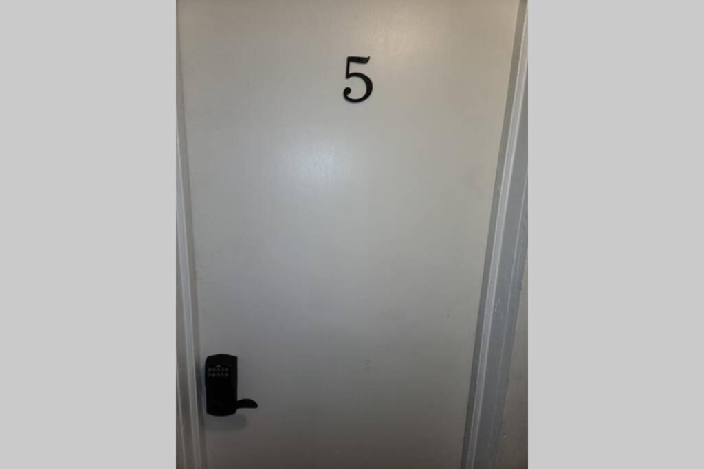 The Dragon'S Den 5 Bedroom House 1 Mile To Main St Tazewell Екстер'єр фото