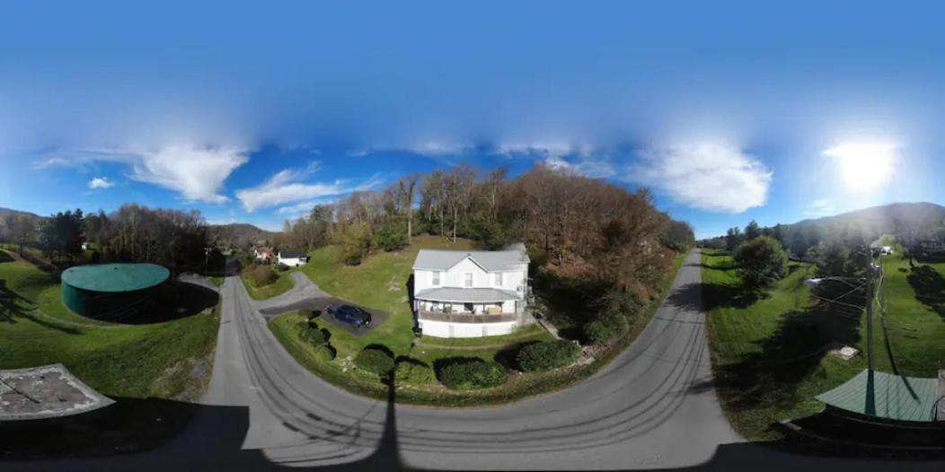 The Dragon'S Den 5 Bedroom House 1 Mile To Main St Tazewell Екстер'єр фото